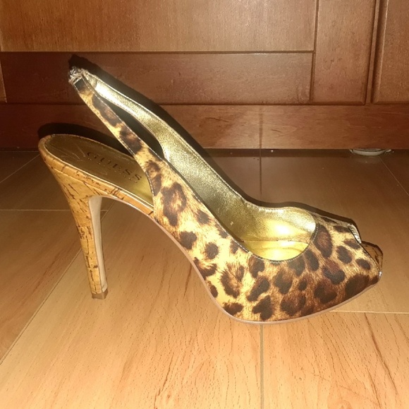 ❌❌SOLD❌❌Guess Leopard Slingback Heel Size 7M - Picture 5 of 8